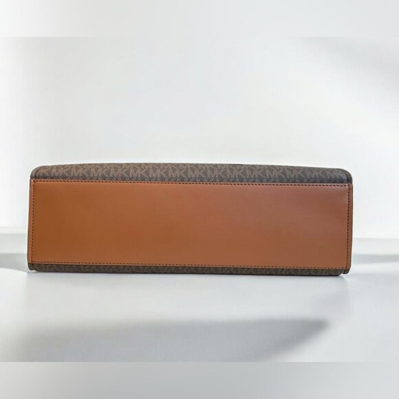 NWT $498 Michael Kors Tote - Picture 9 of 14